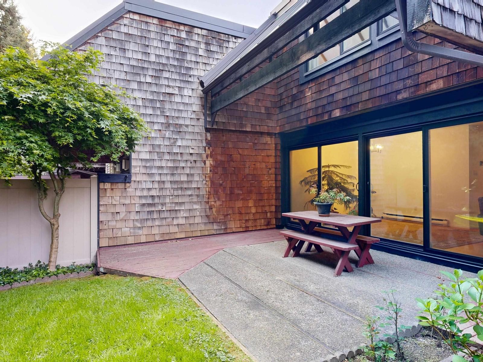 Listing Image 20