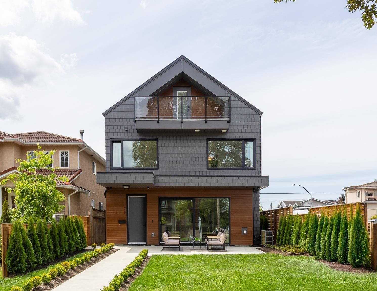 Listing Image 22