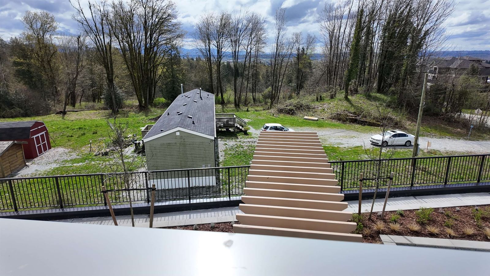 Listing Image 13