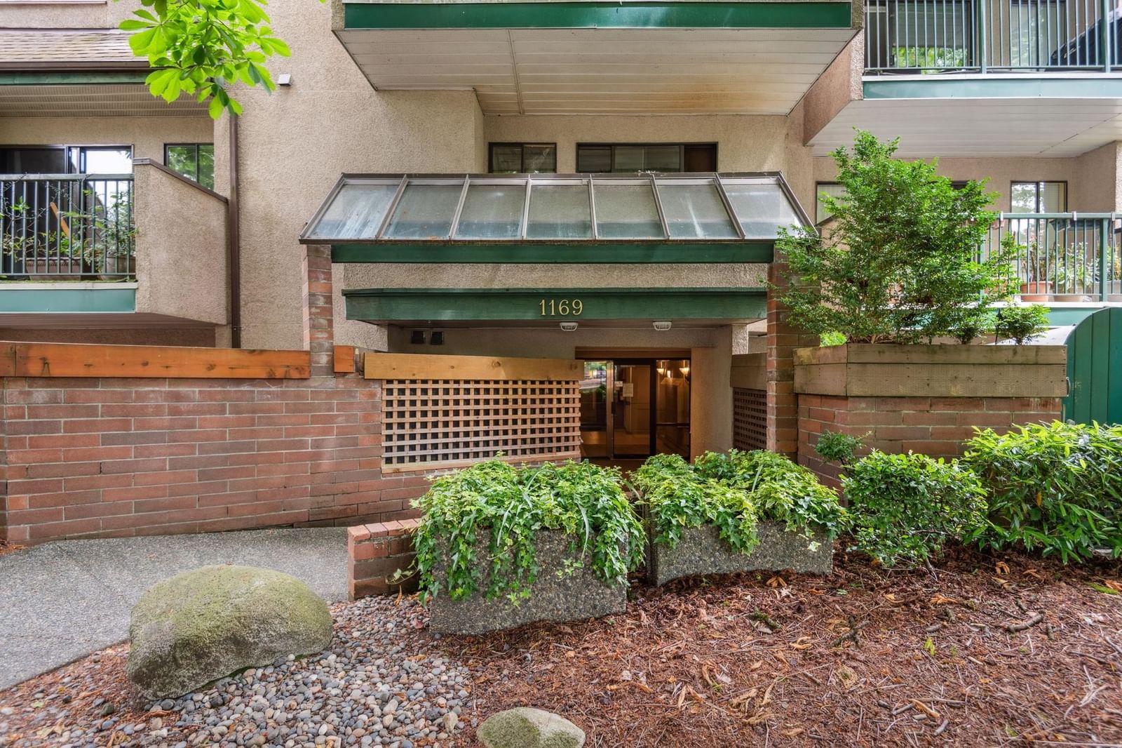 Listing Image 18