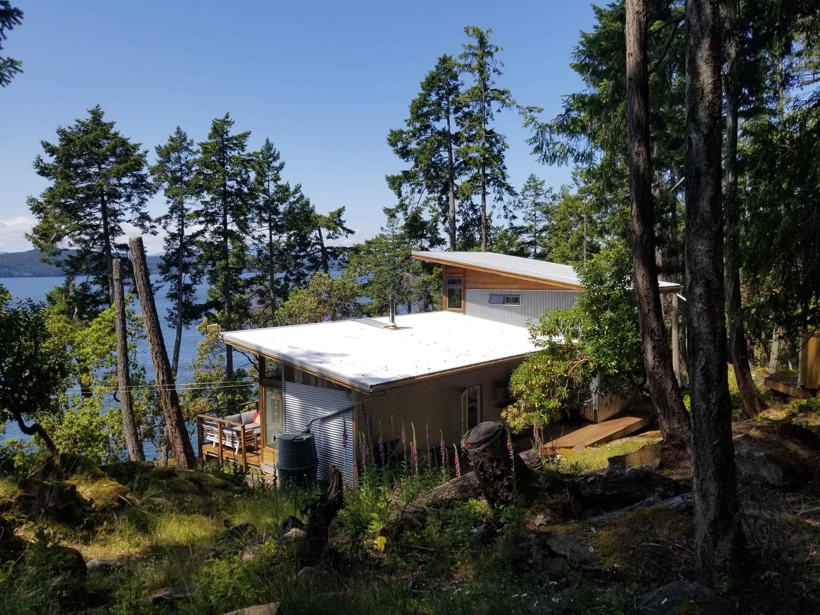 Listing Image 4