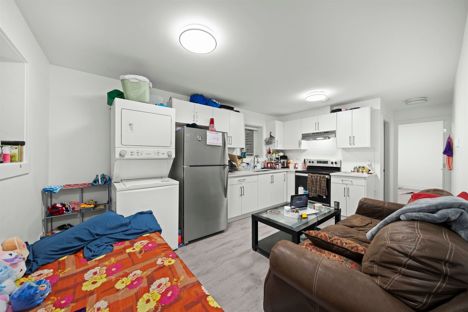 Listing Image 32