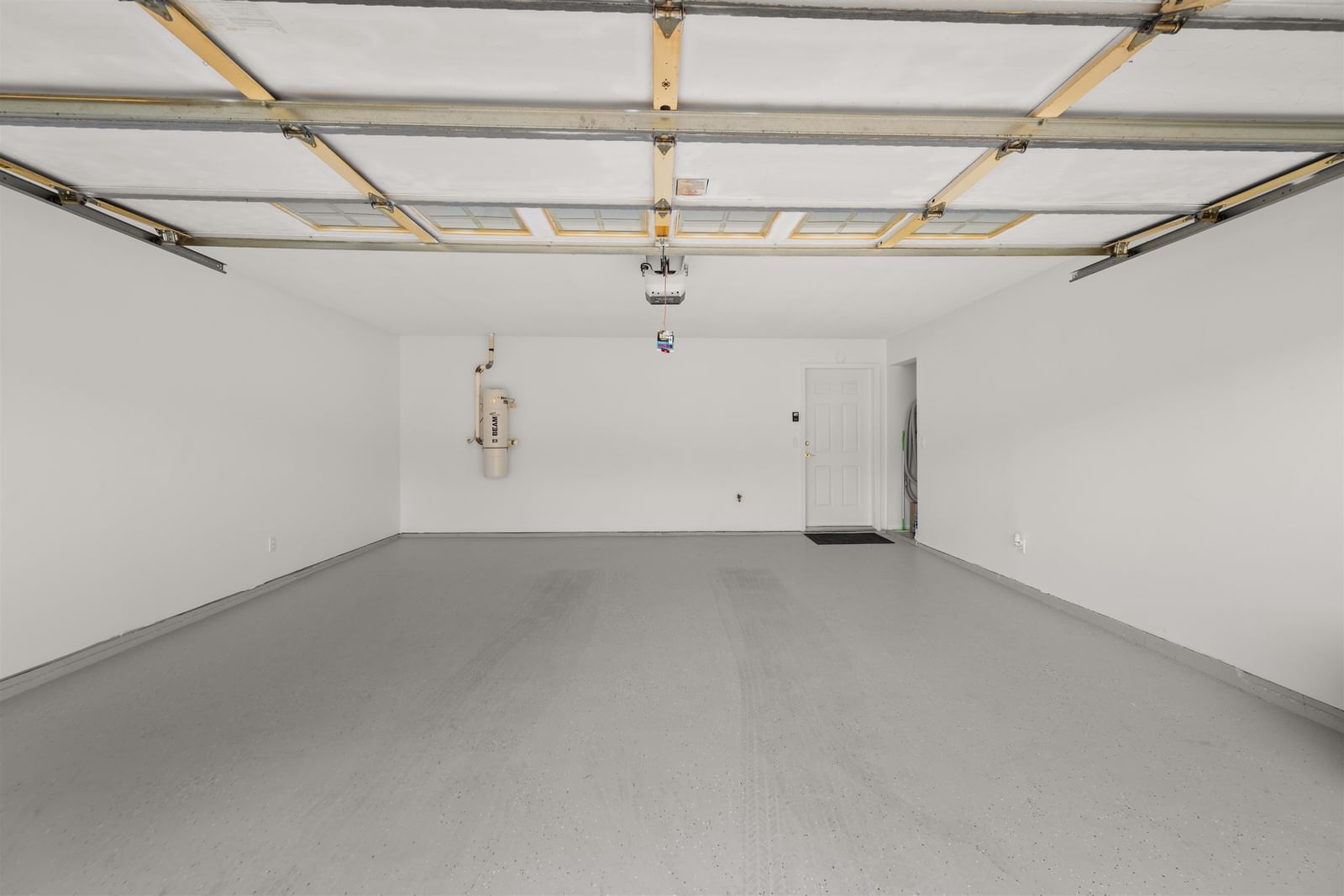 Listing Image 34
