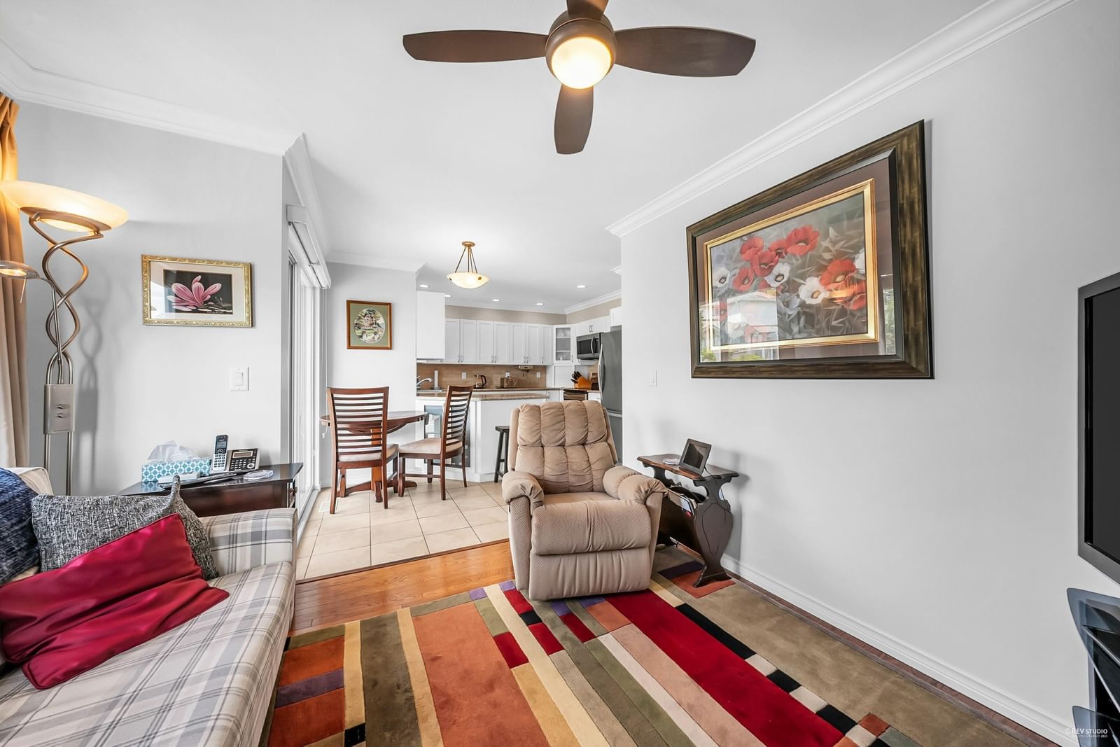 Listing Image 7