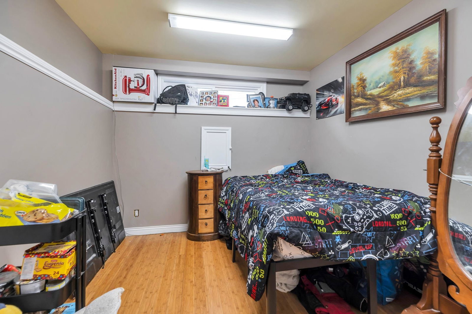 Listing Image 19