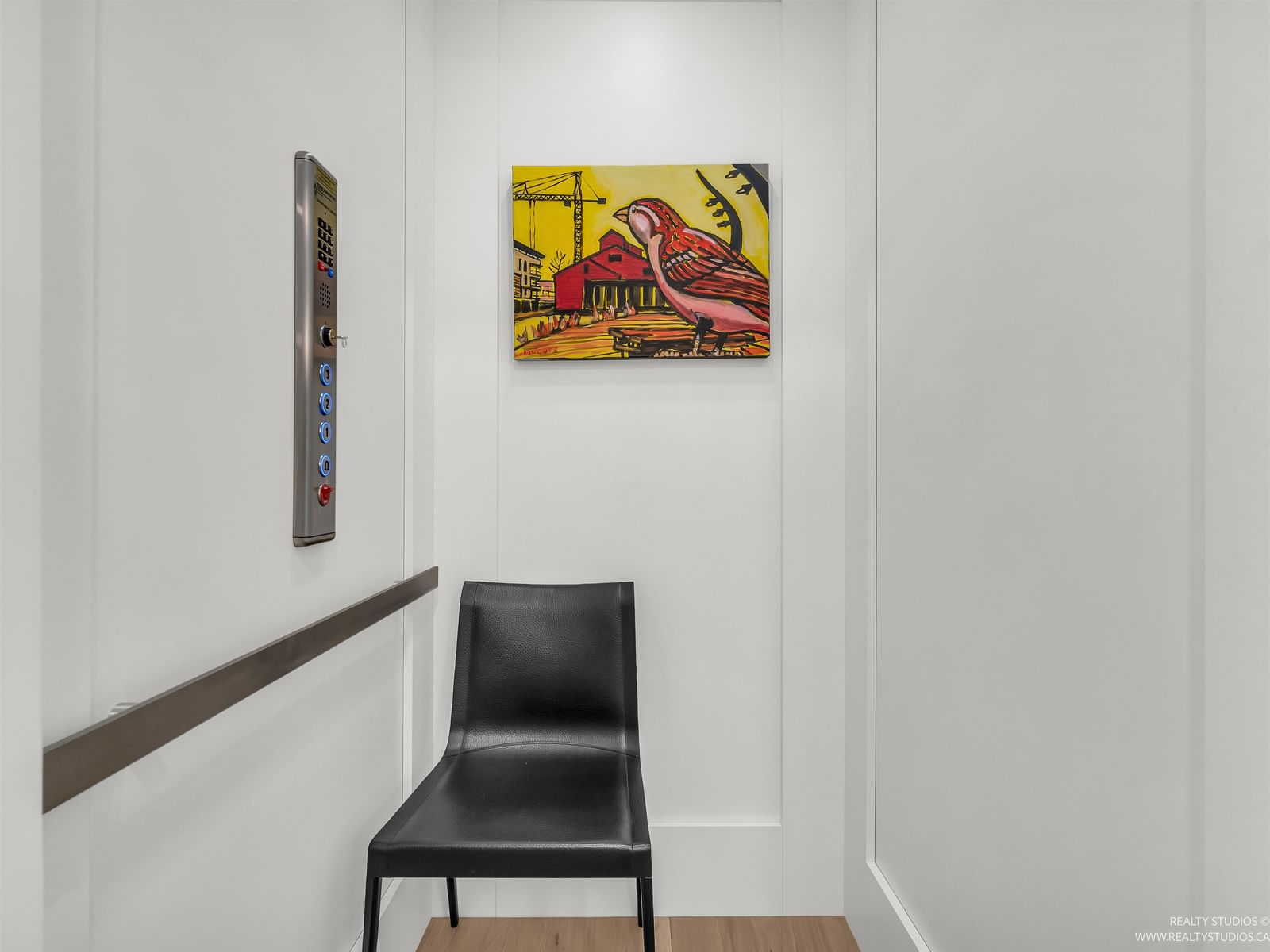 Listing Image 24