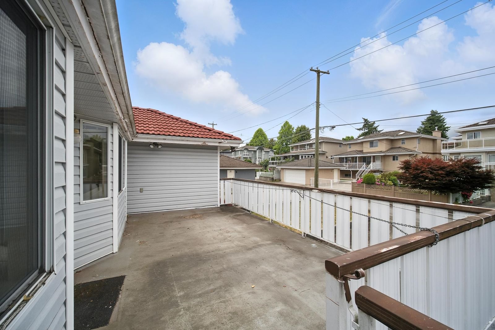Listing Image 17