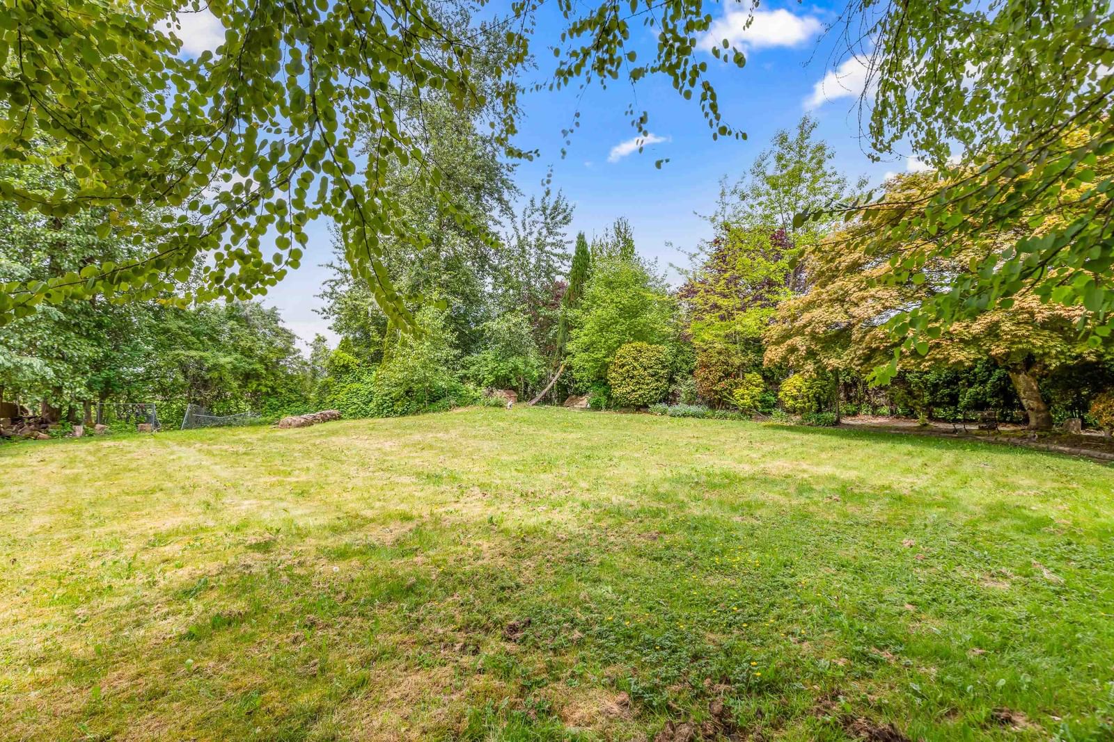 Listing Image 37