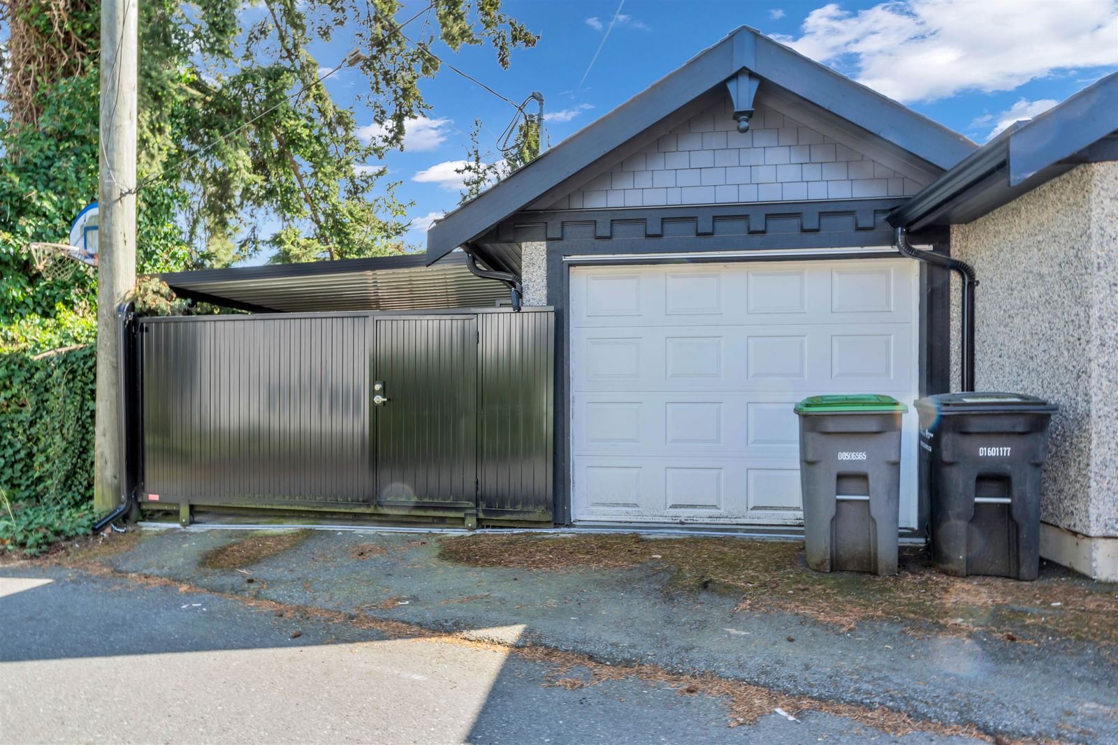 Listing Image 22