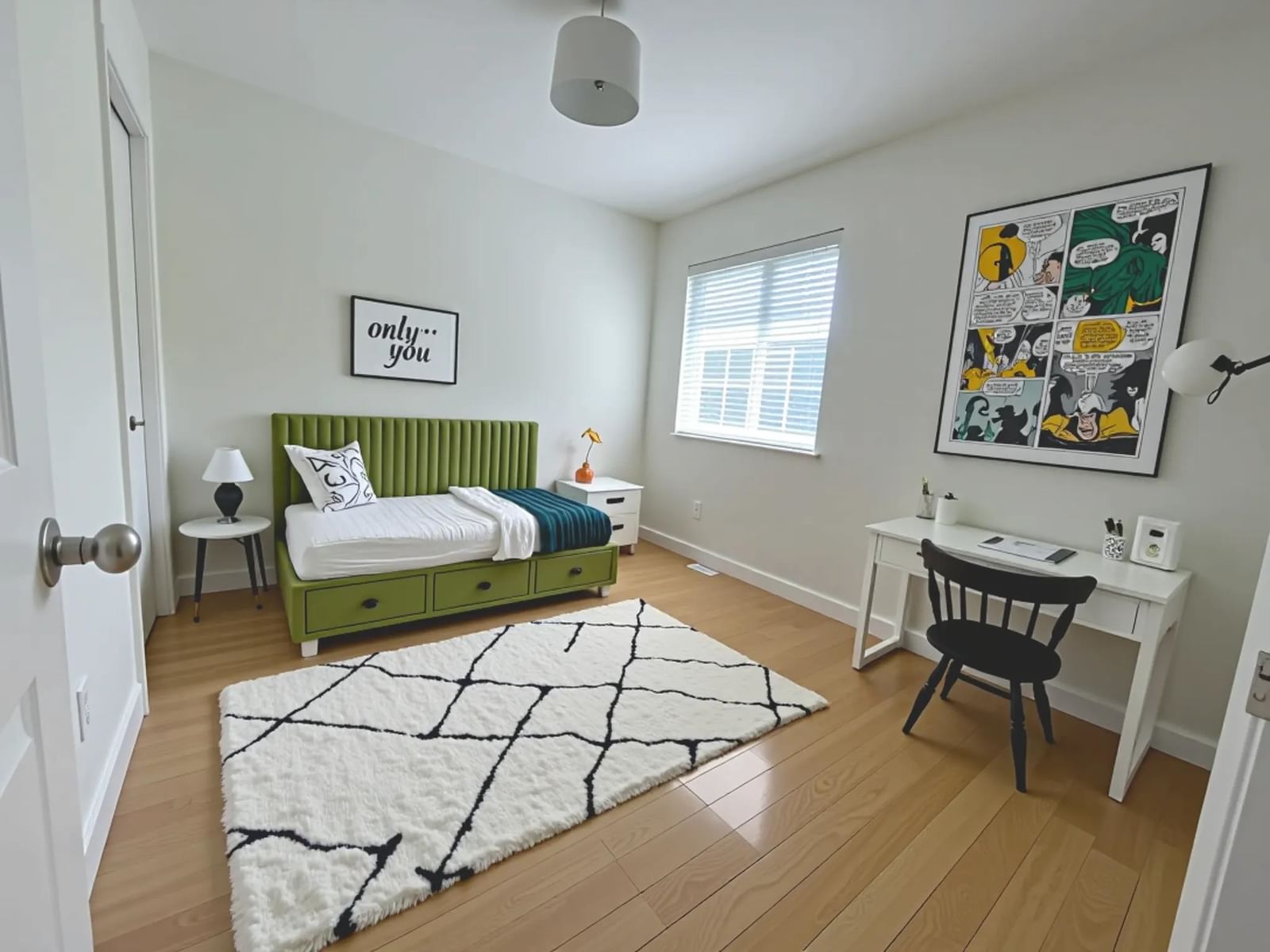 Listing Image 9