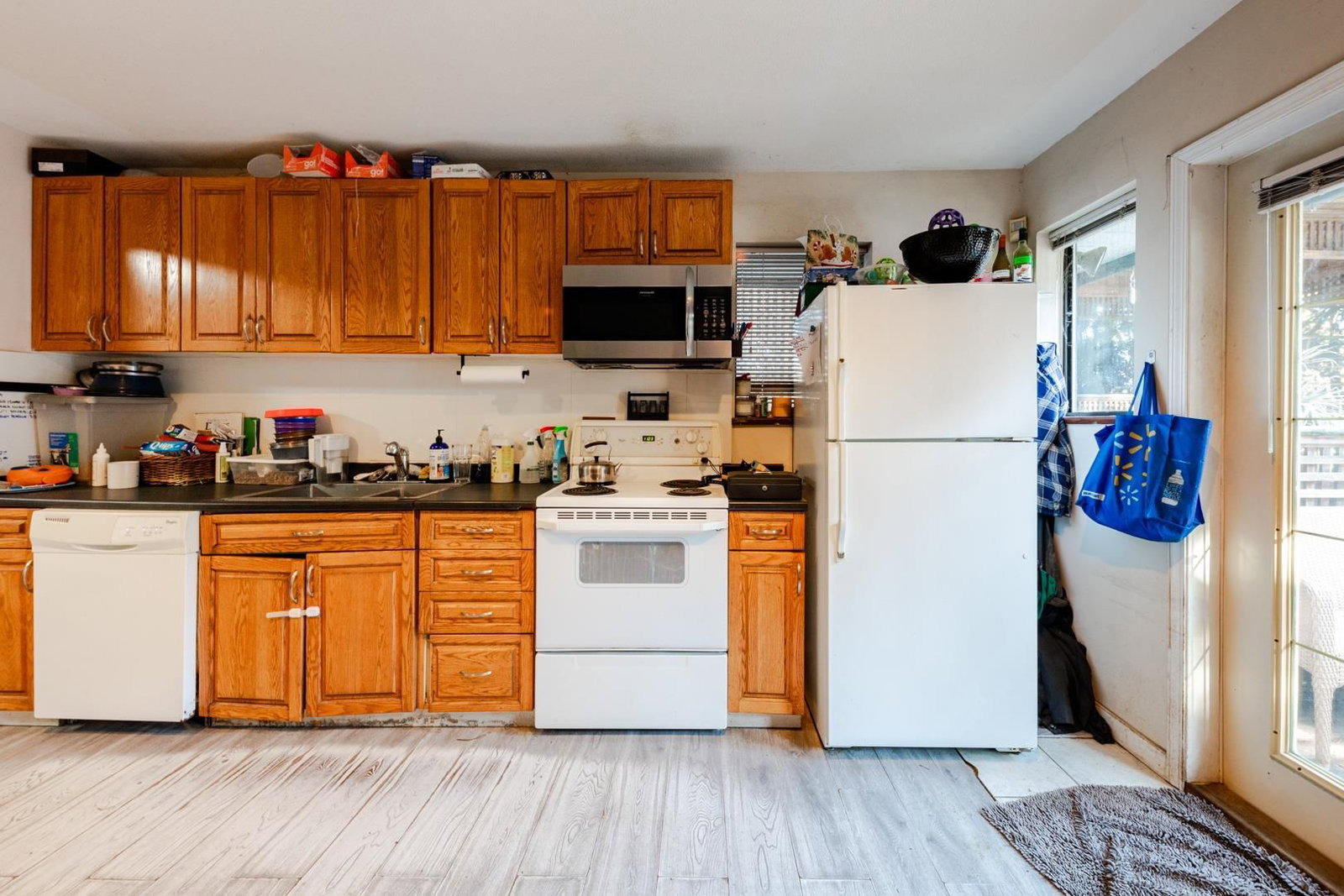 Listing Image 17
