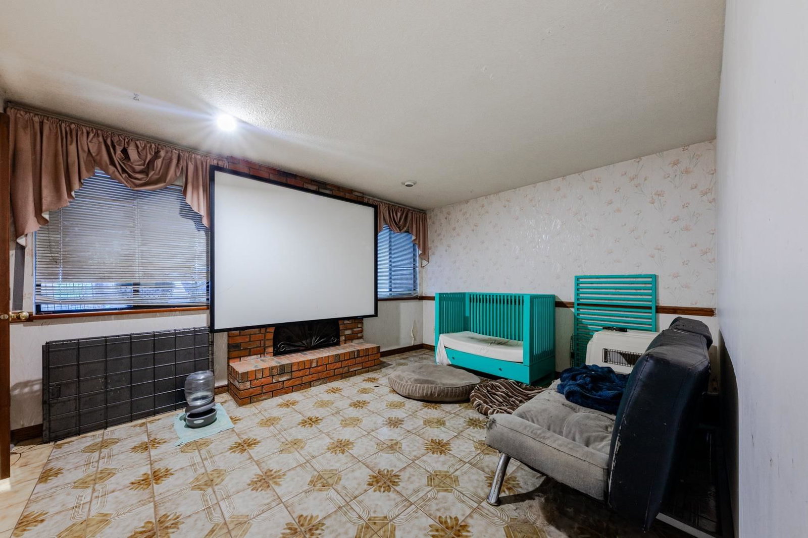 Listing Image 18