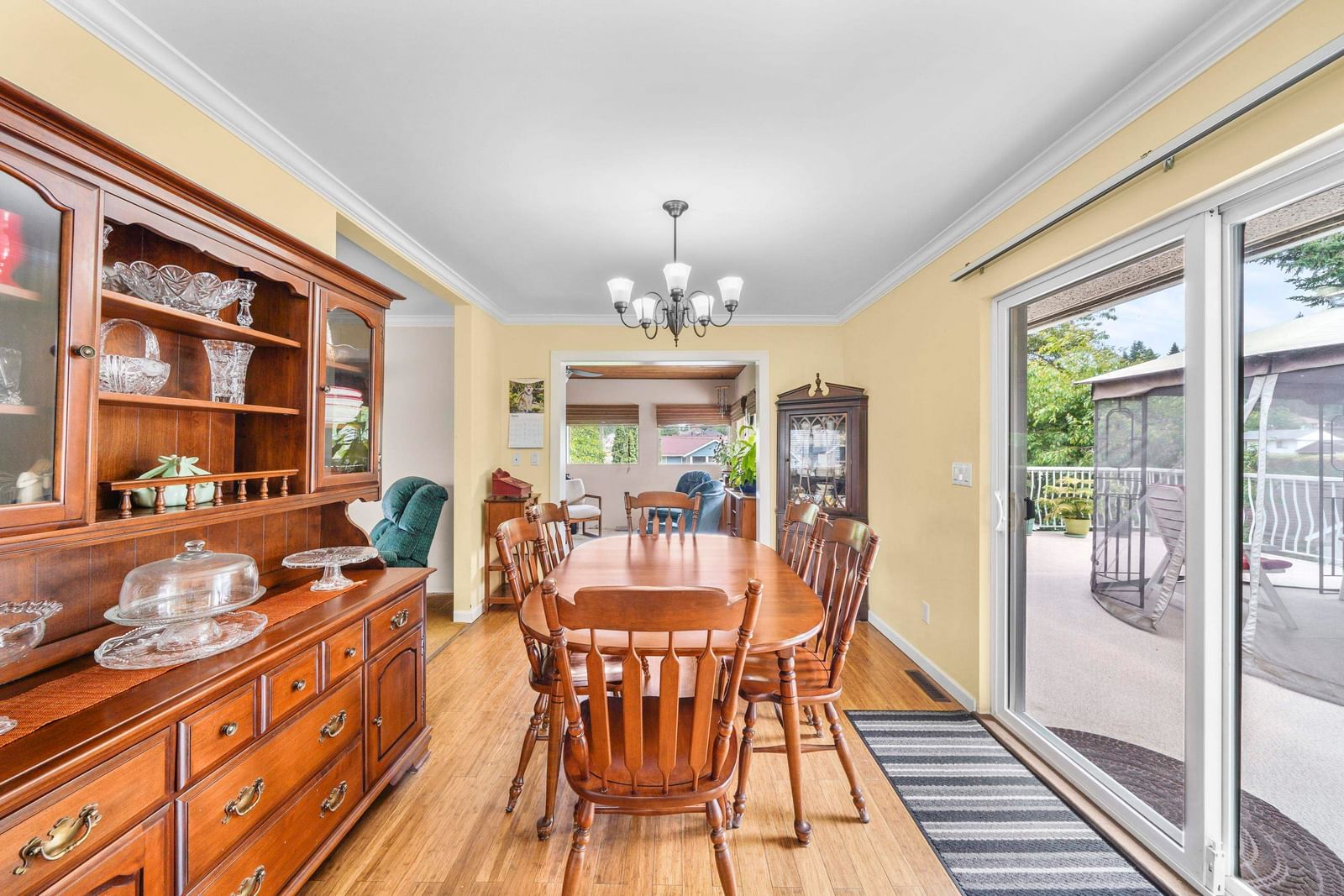 Listing Image 15