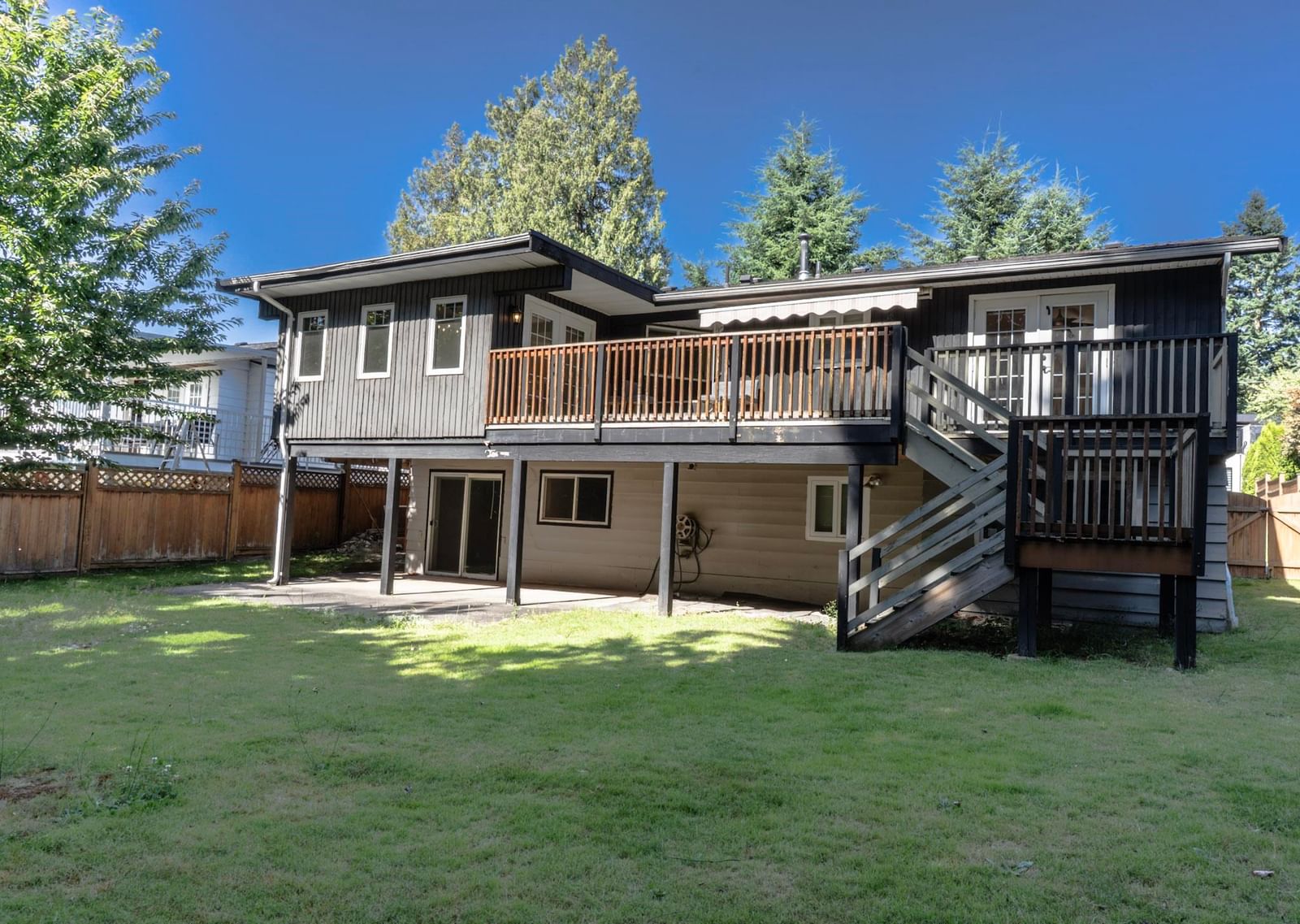 Listing Image 6