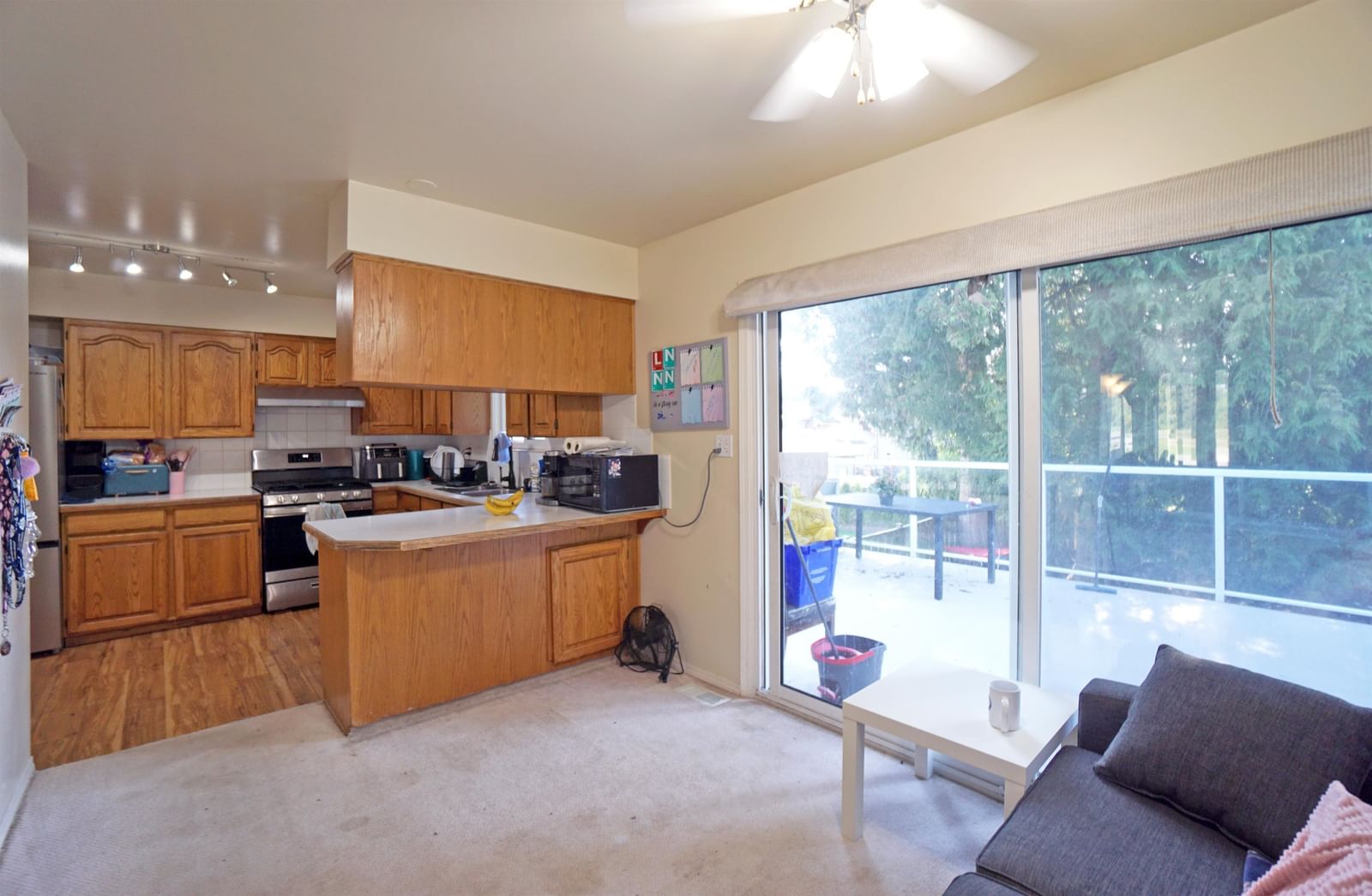 Listing Image 10