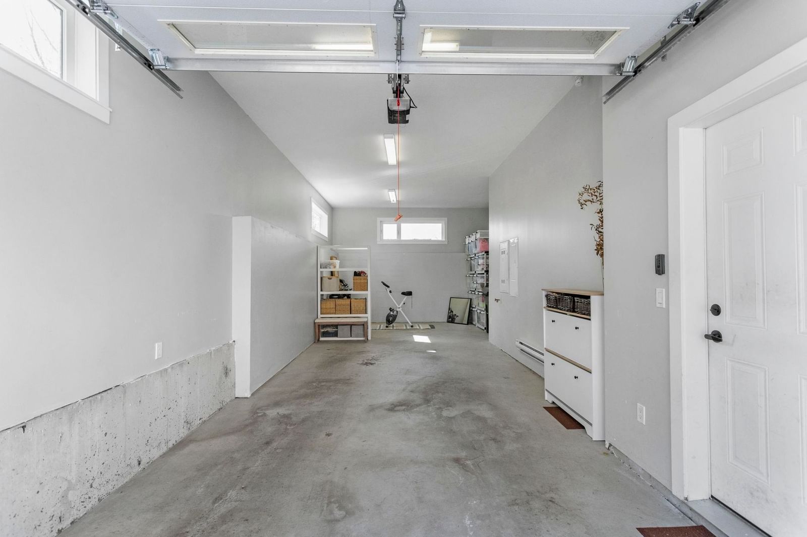 Listing Image 36