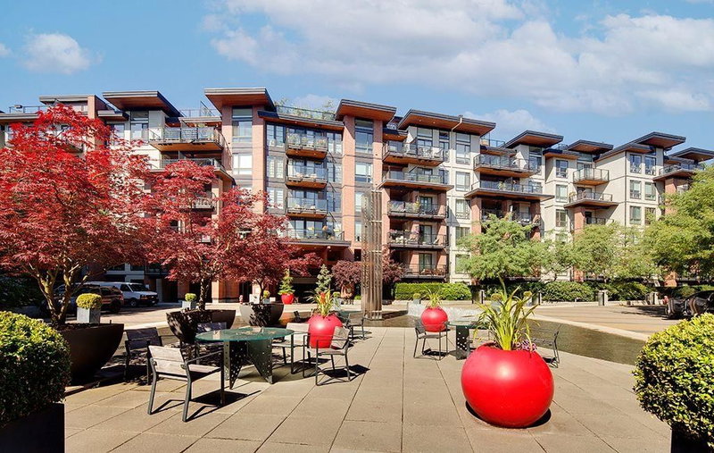 404 - 733 3rd Street, North Vancouver, V7M 0C8 | Image 2