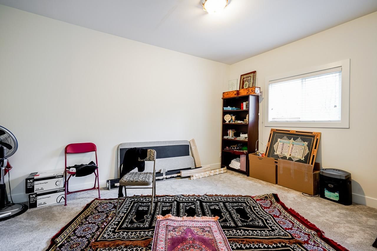 Listing Image 30