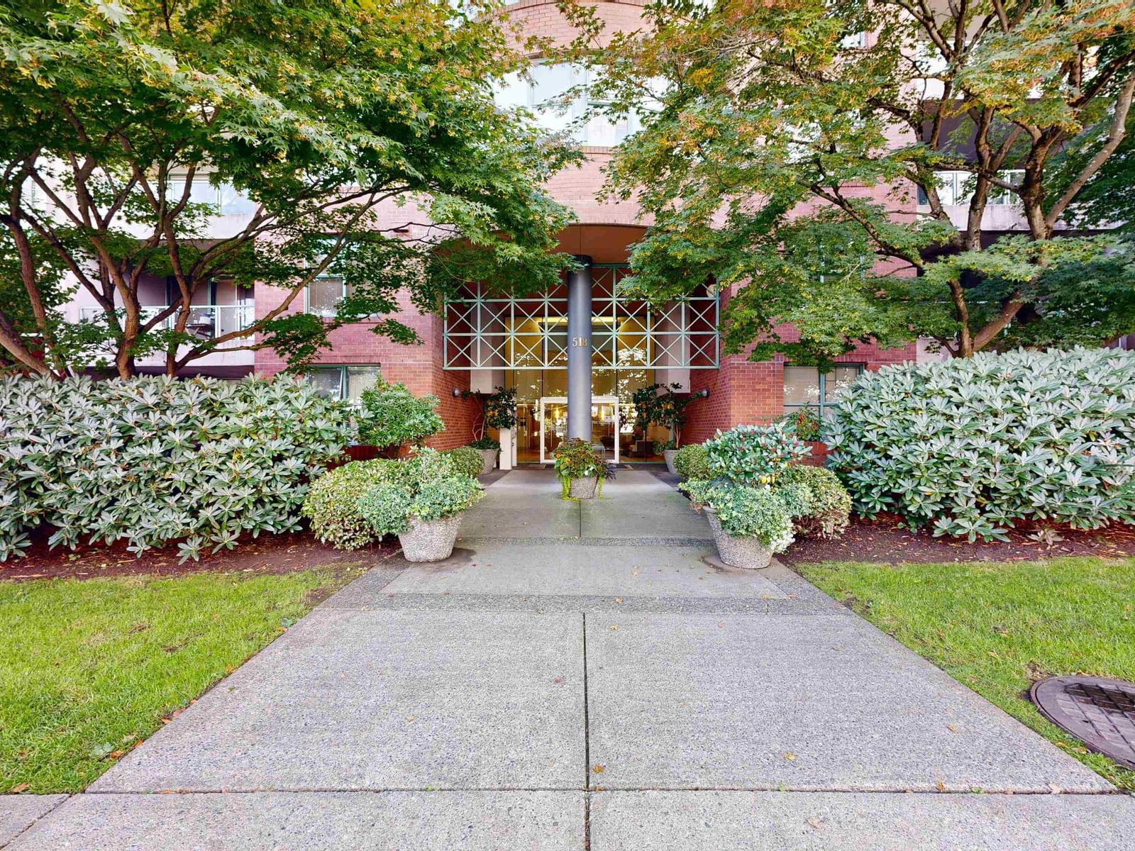 Listing Image 33