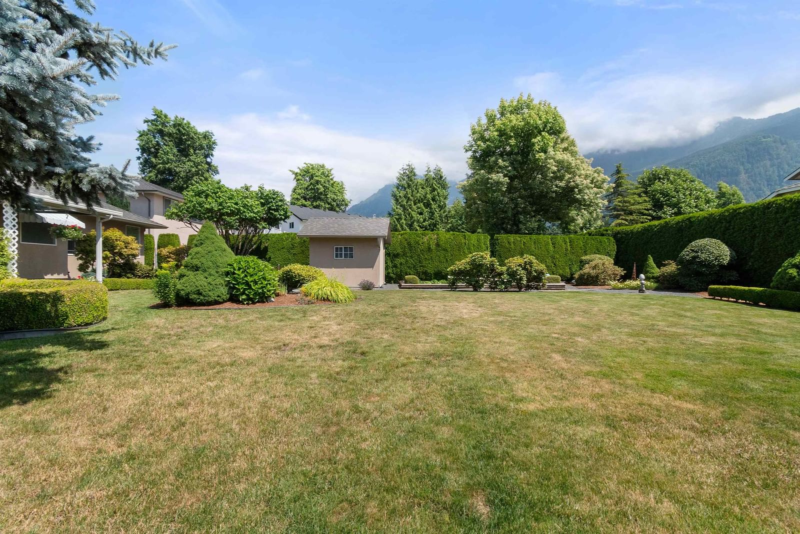Listing Image 13