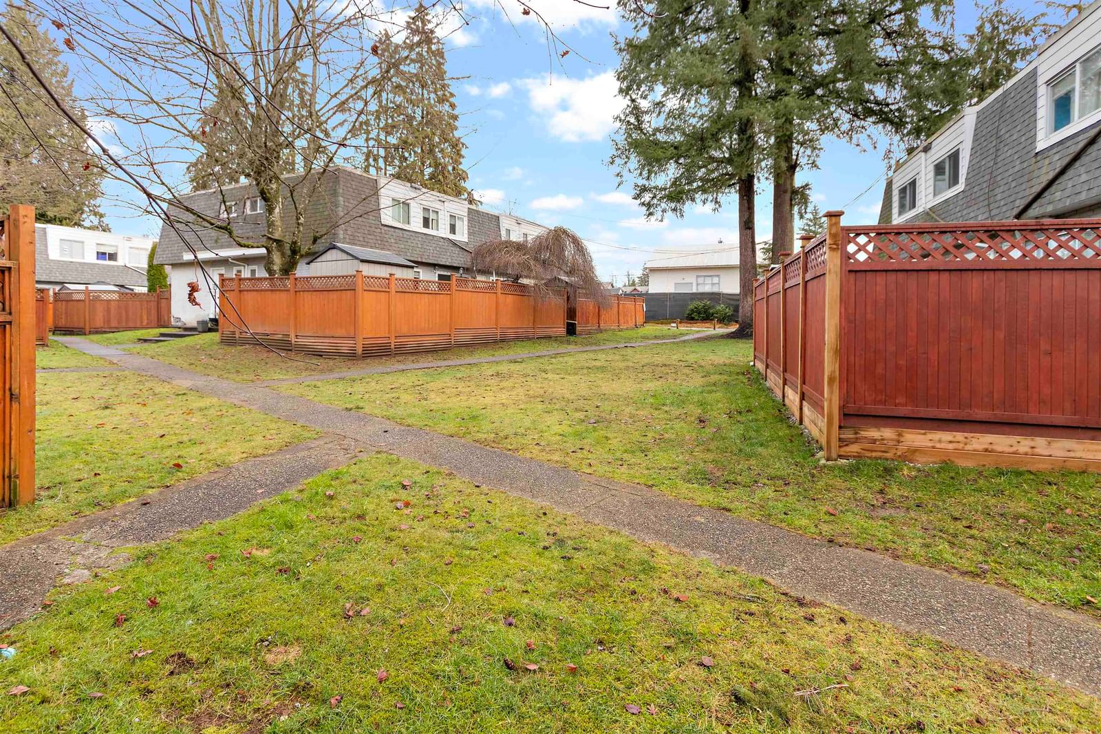 Listing Image 26