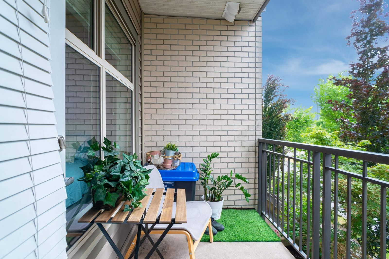 Listing Image 15