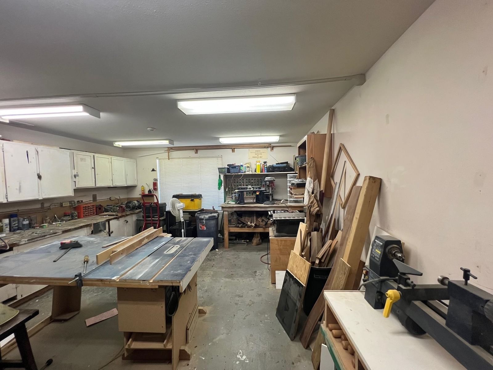 Listing Image 23