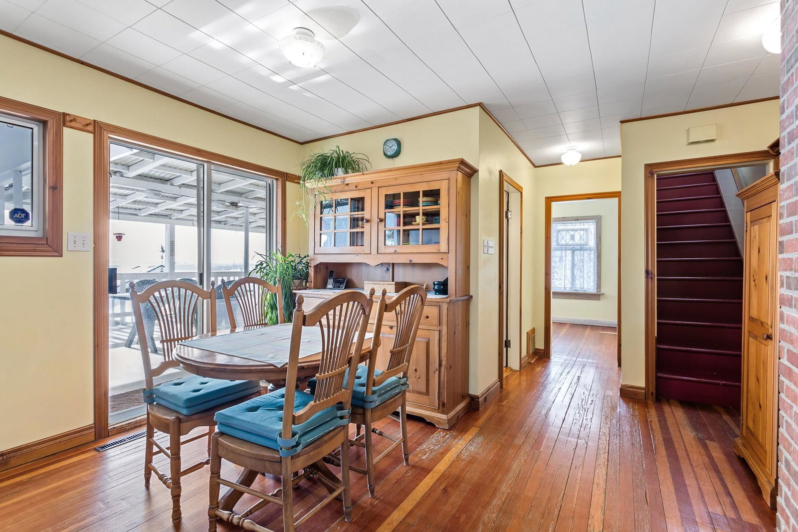 Listing Image 14