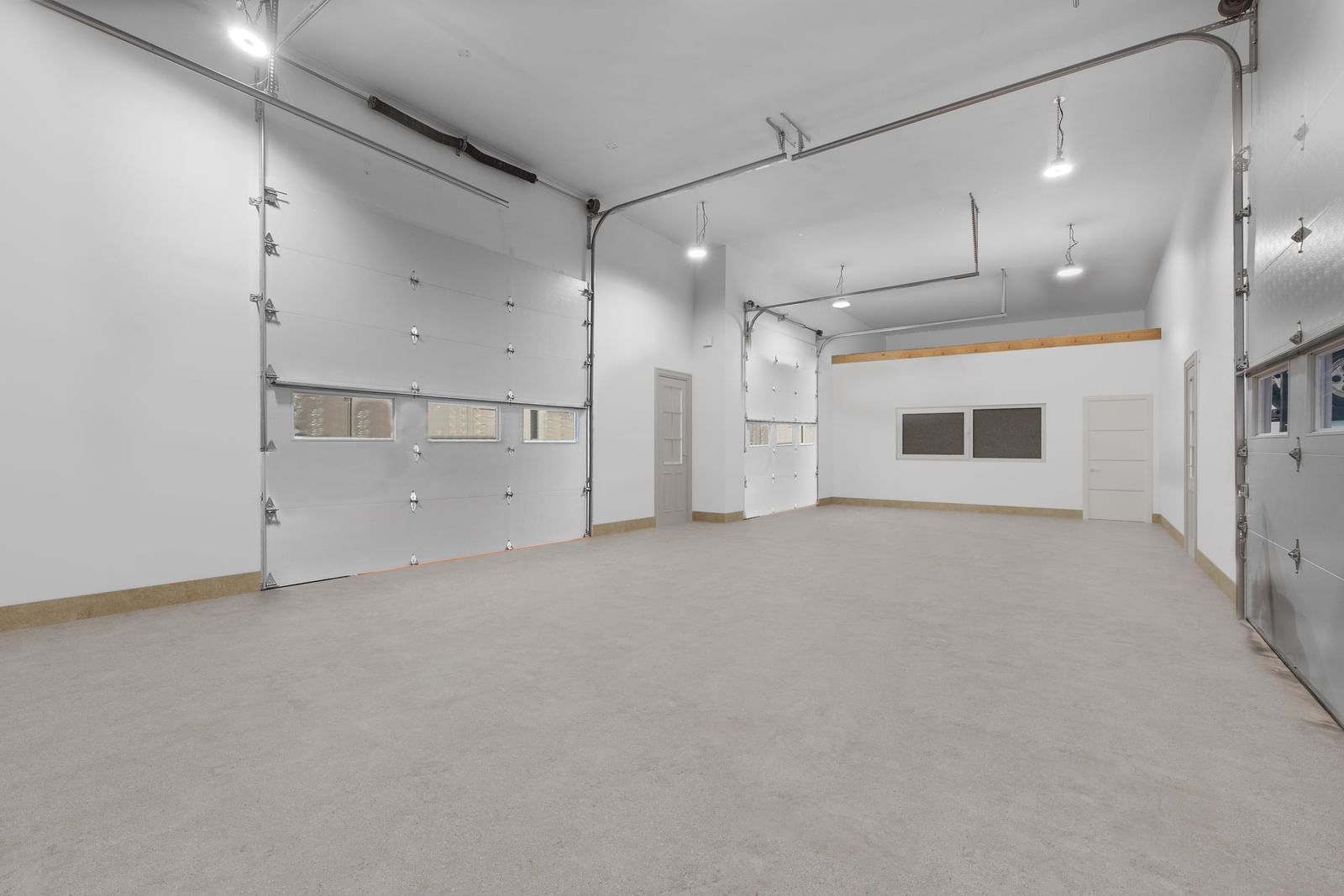Listing Image 29