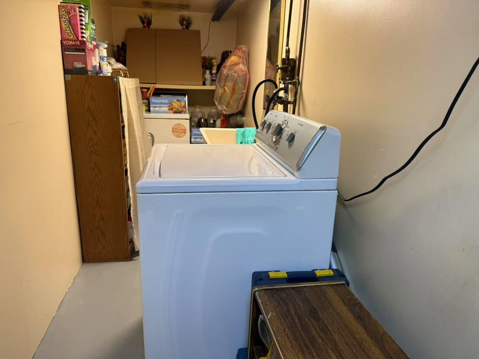Listing Image 11