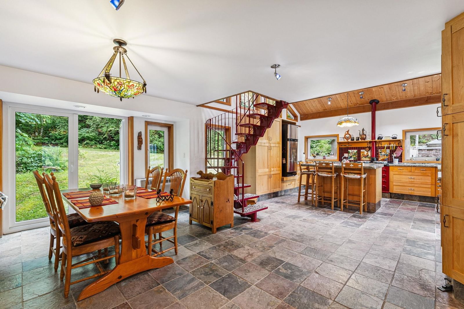 Listing Image 13