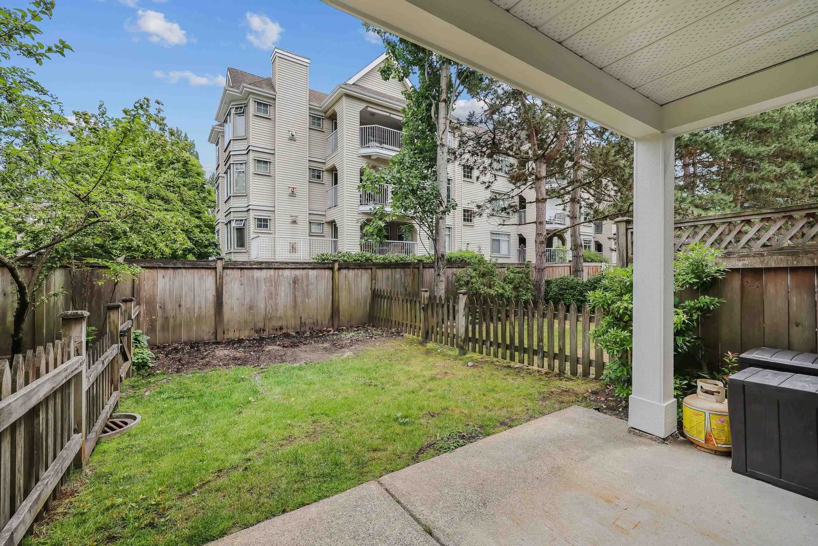 Listing Image 22