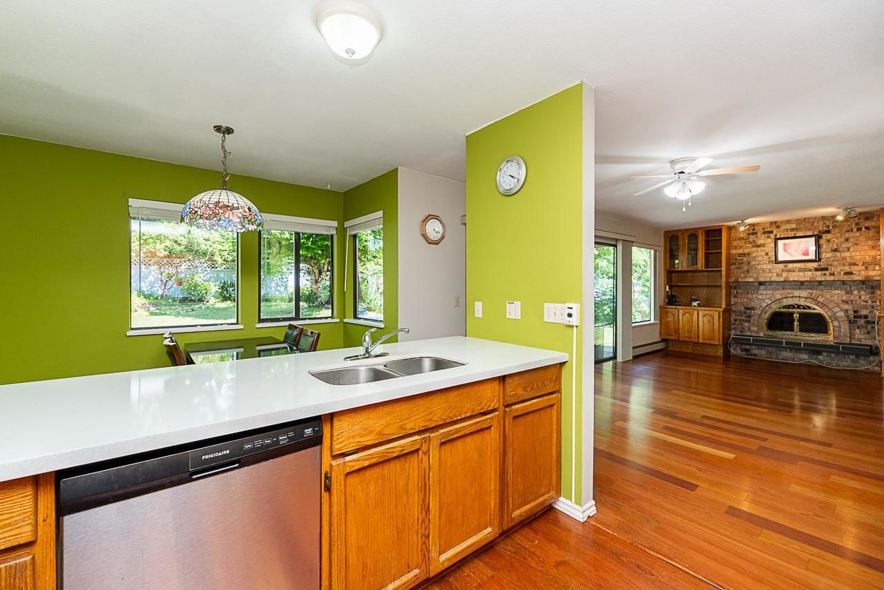 Listing Image 13