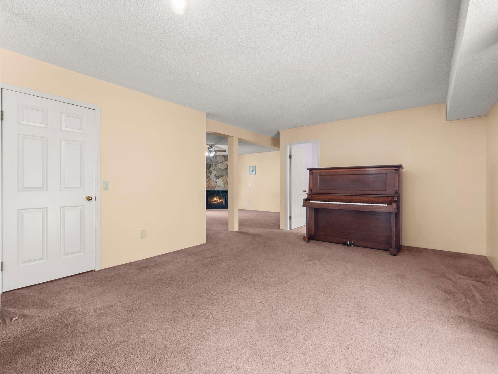 Listing Image 34