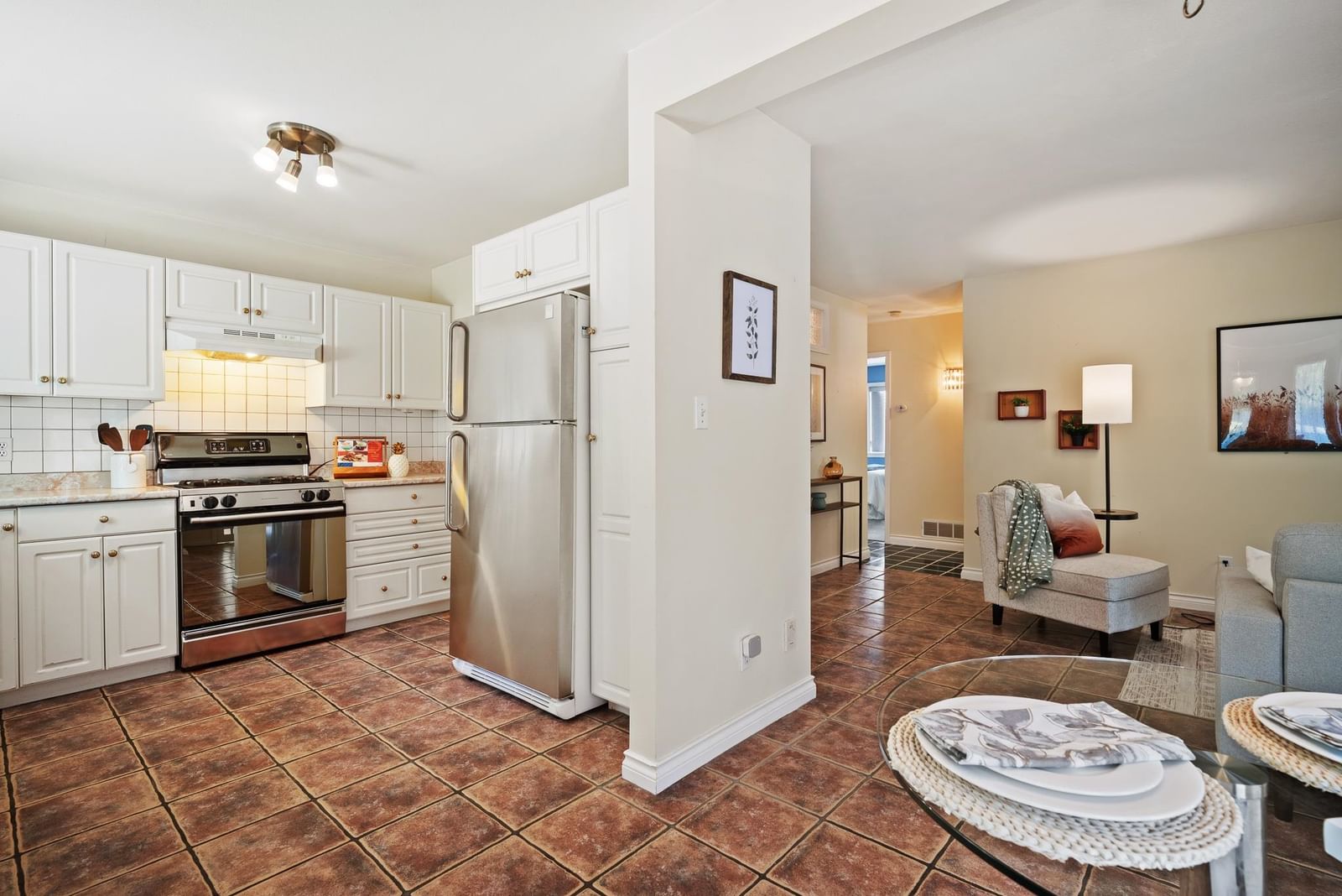 Listing Image 20