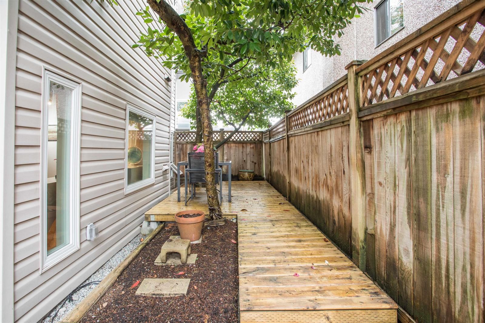 Listing Image 17