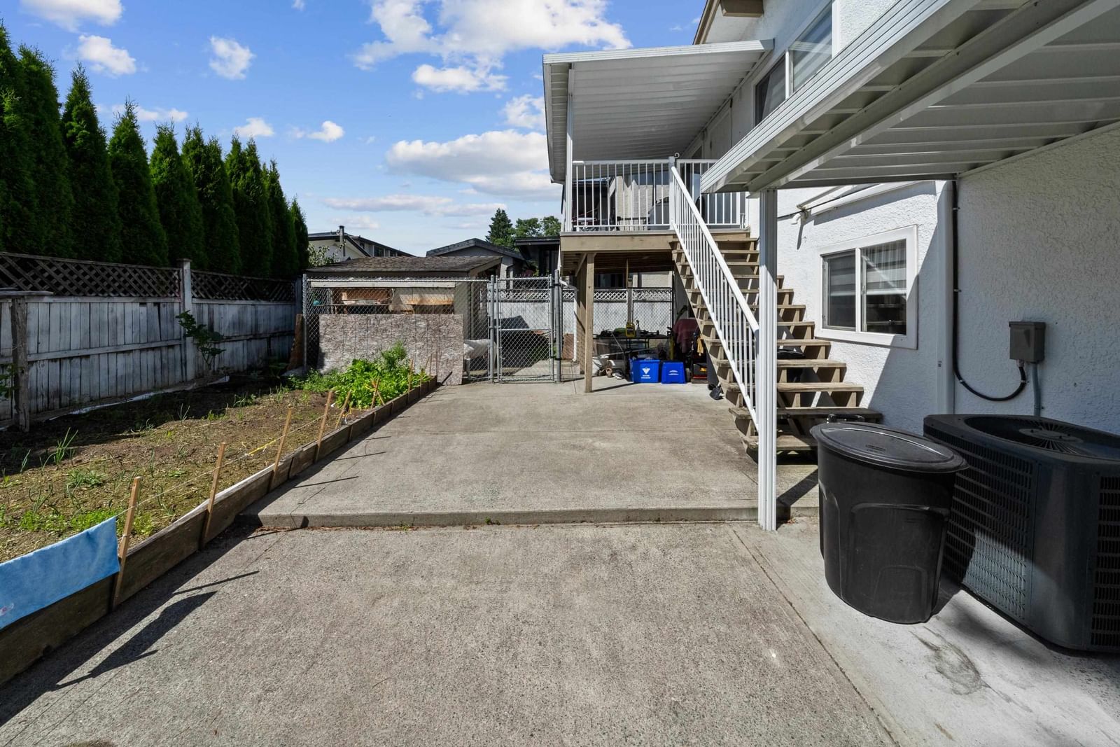 Listing Image 24