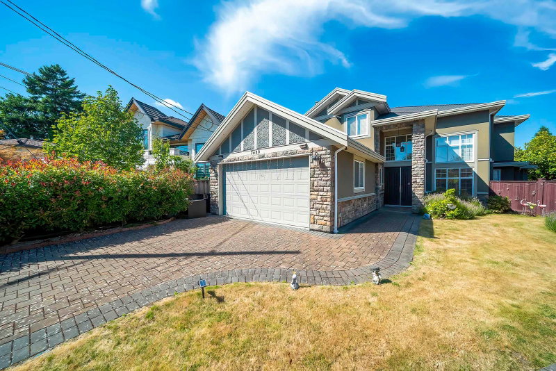 7600 Lancing Court