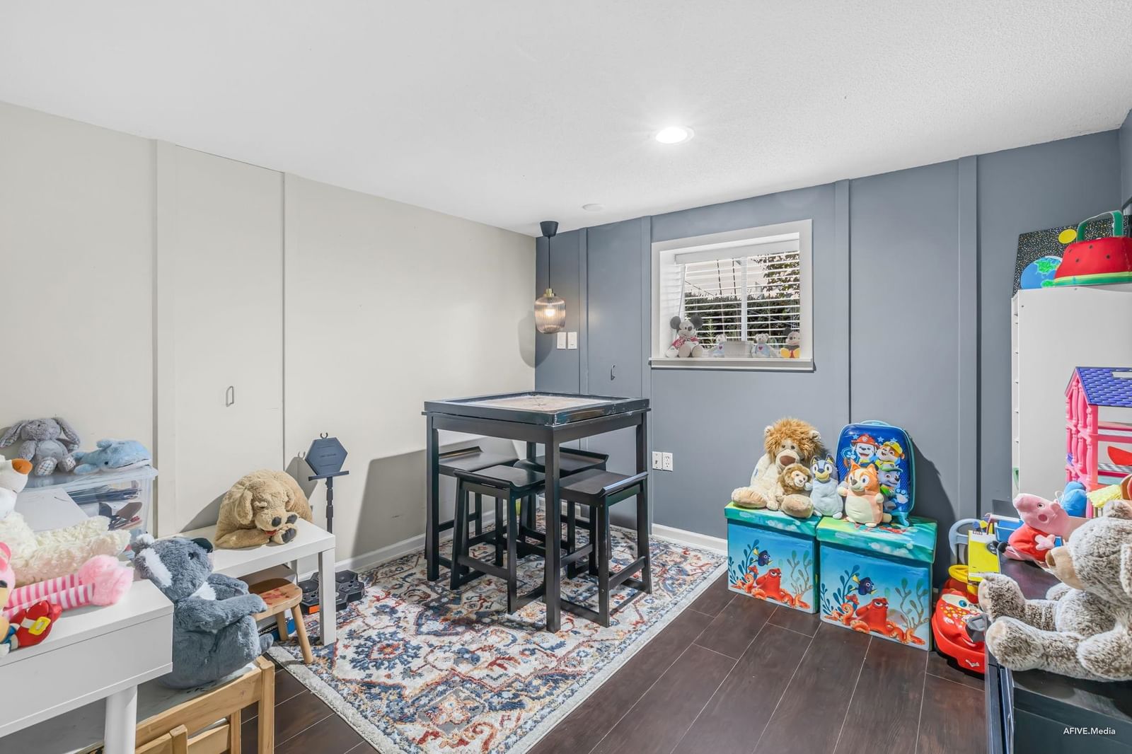 Listing Image 23