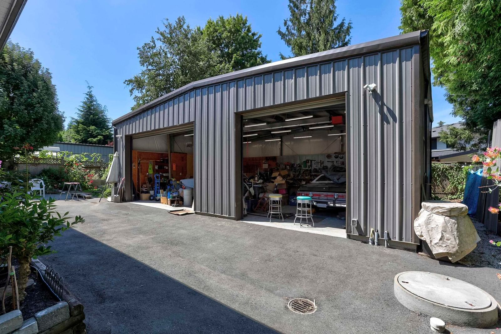 Listing Image 14