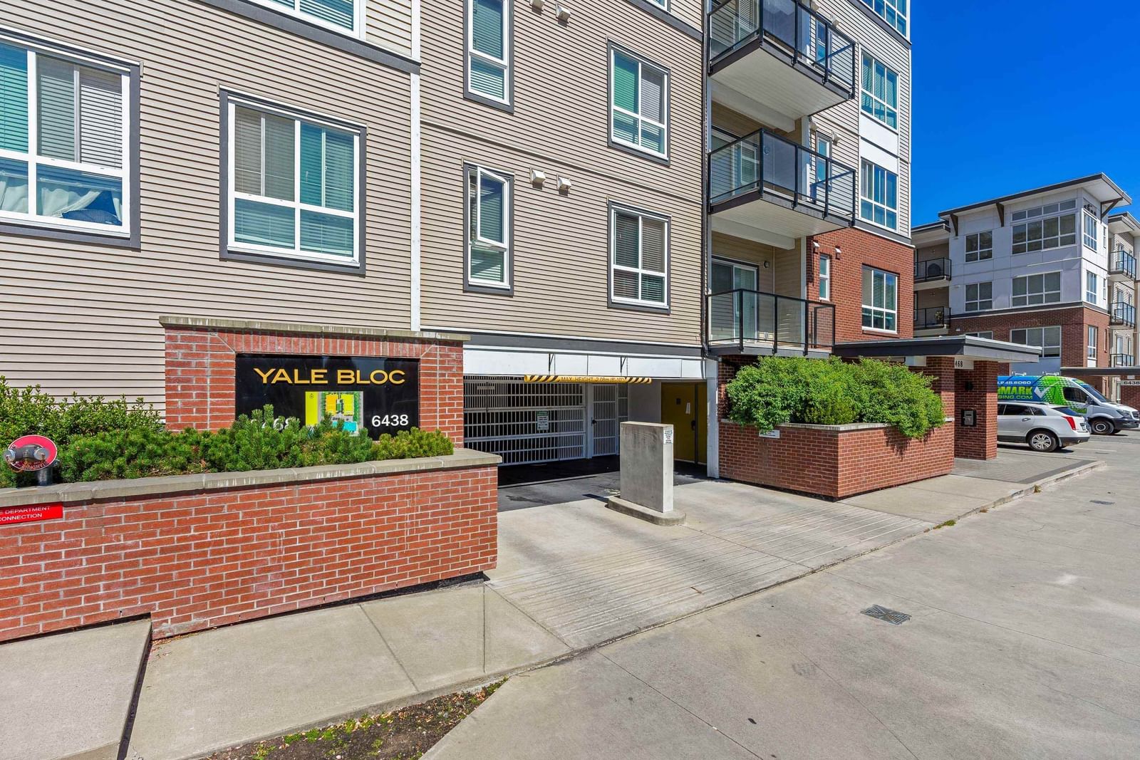 Listing Image 22