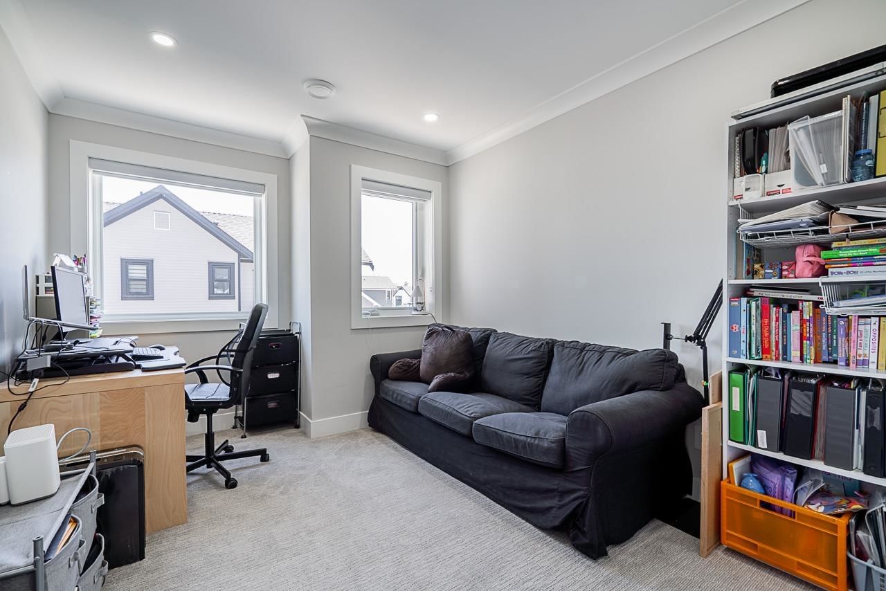 Listing Image 18