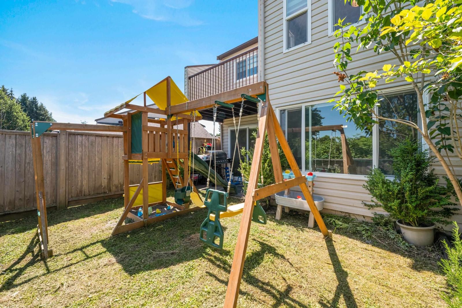Listing Image 32