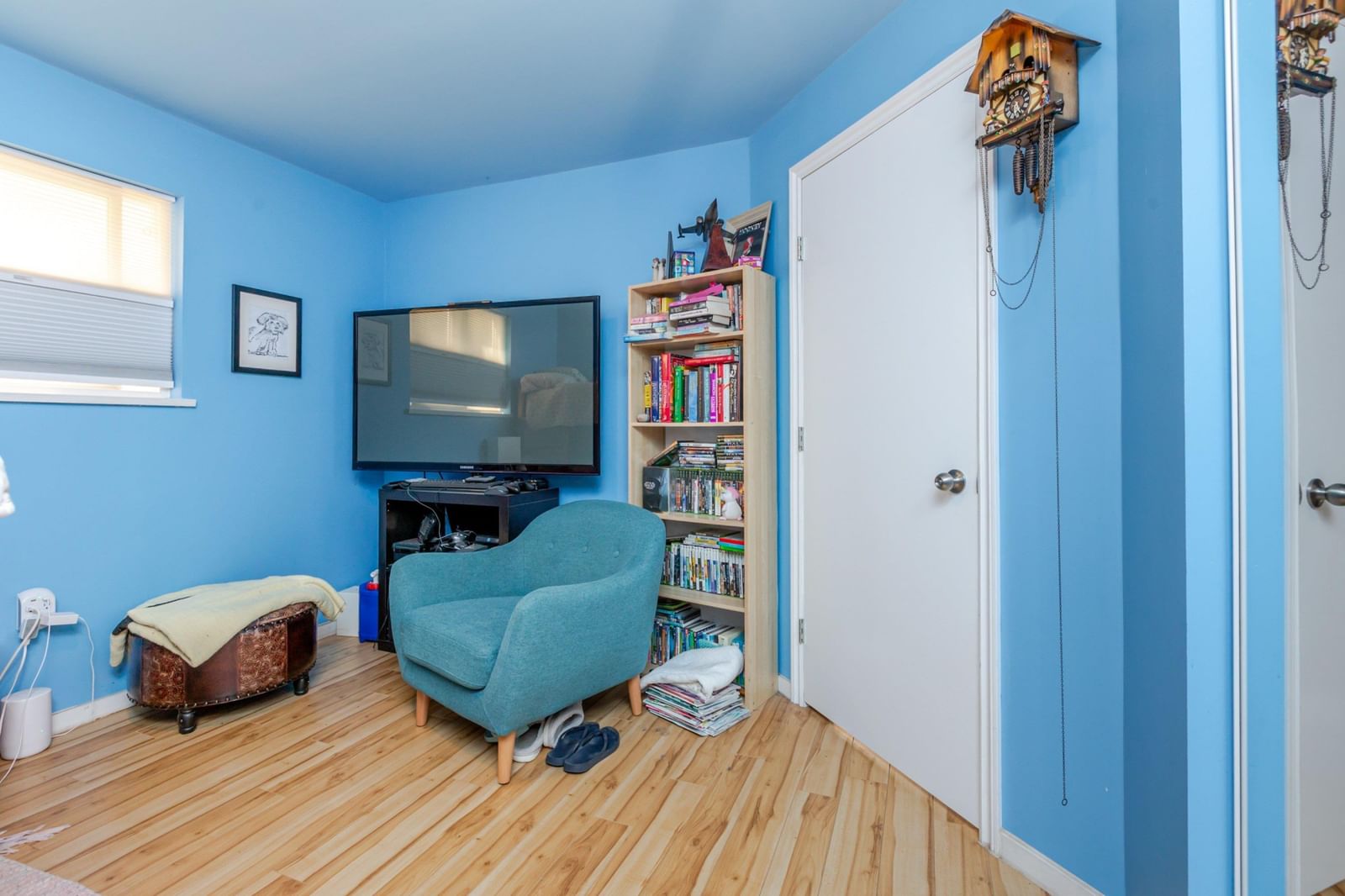 Listing Image 17