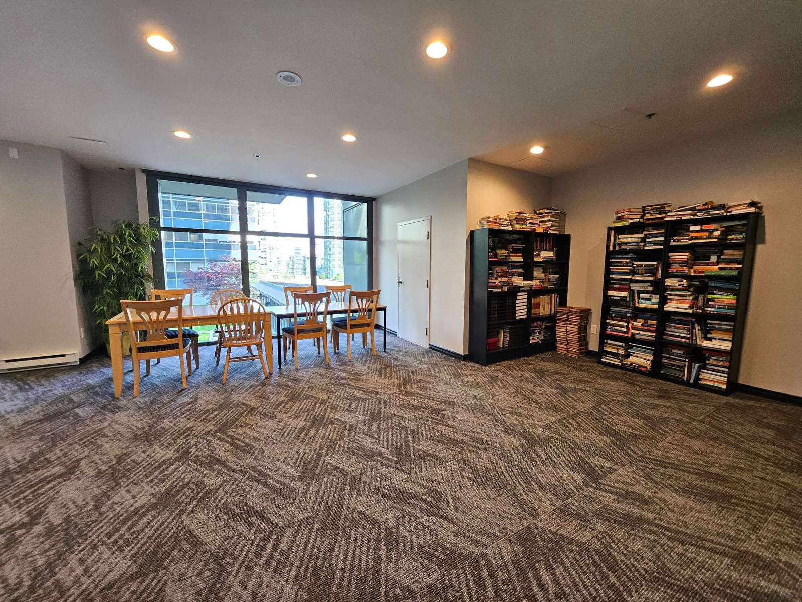 Listing Image 22