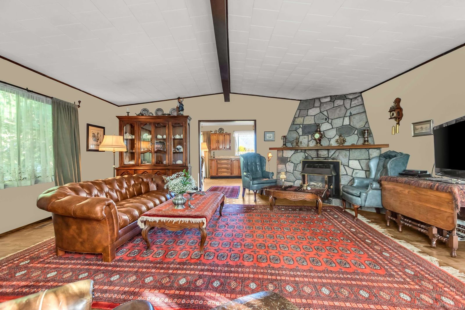 Listing Image 5