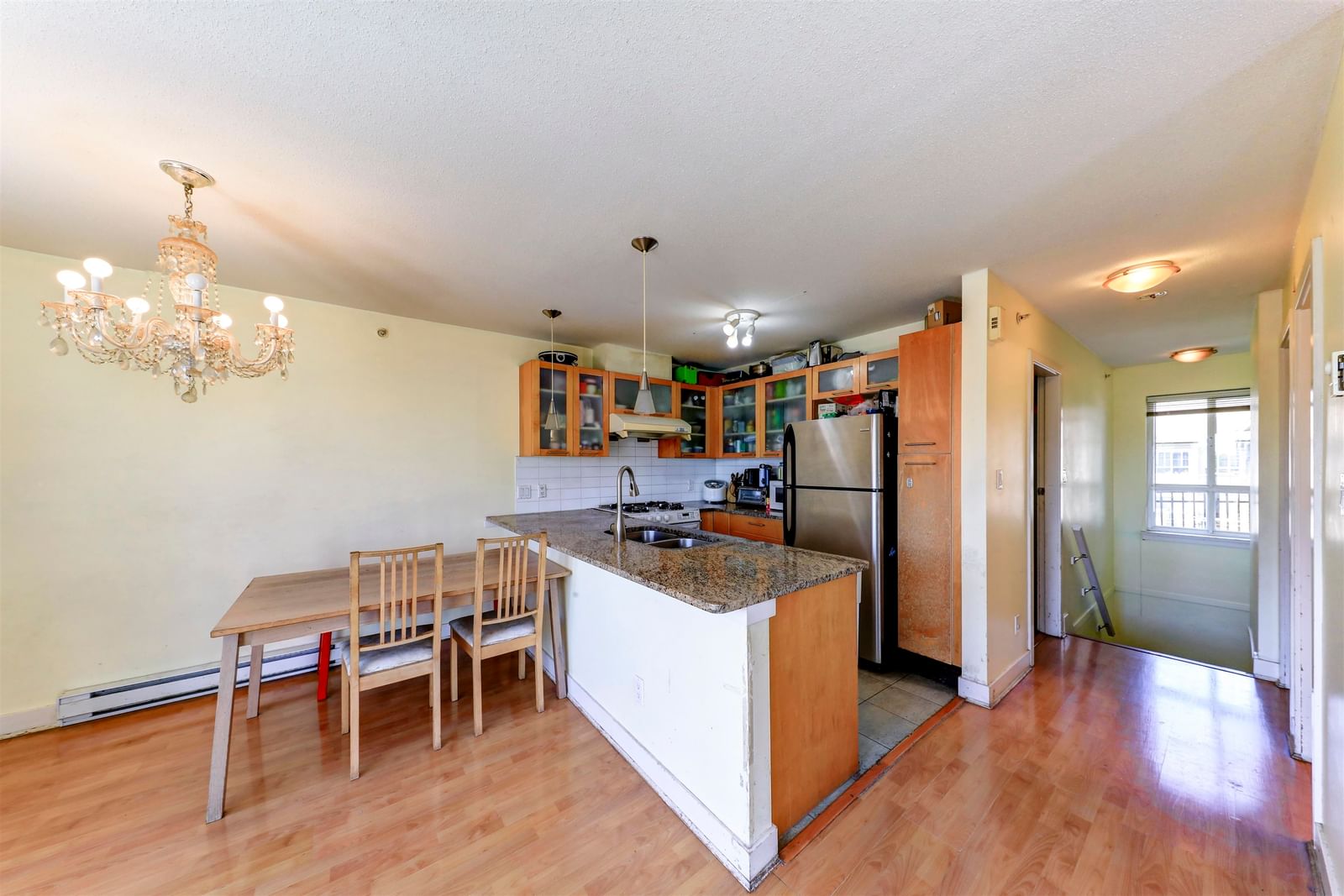 Listing Image 14