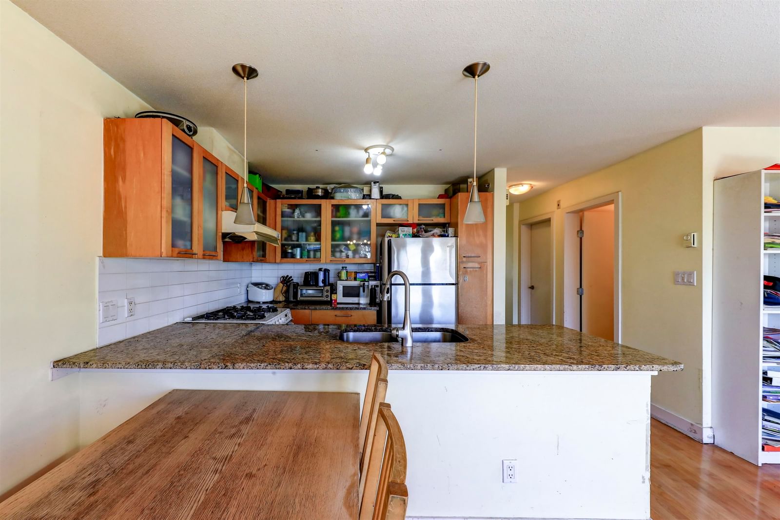 Listing Image 16