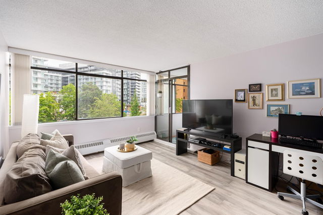 403 - 6631 Minoru Boulevard