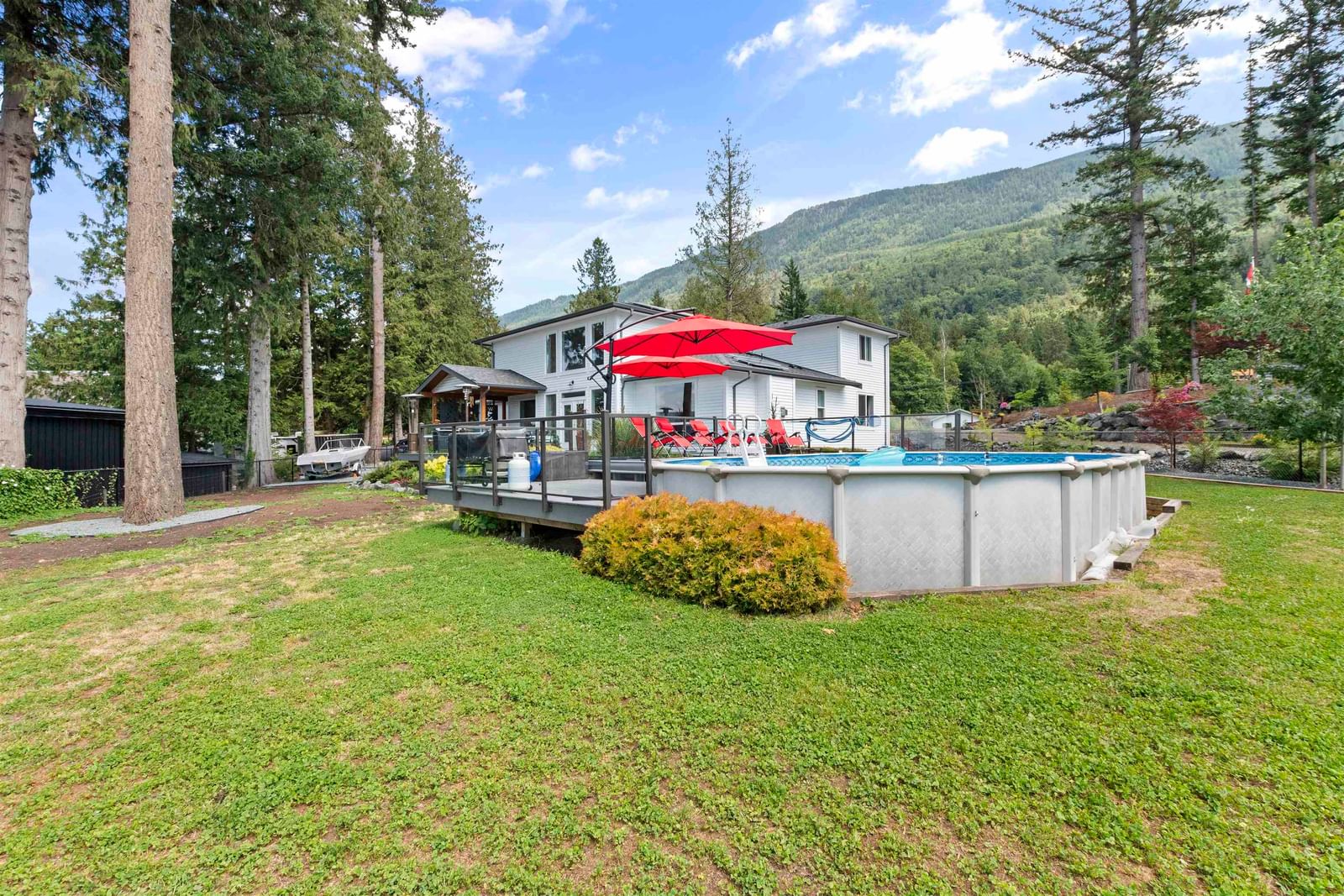 Listing Image 11
